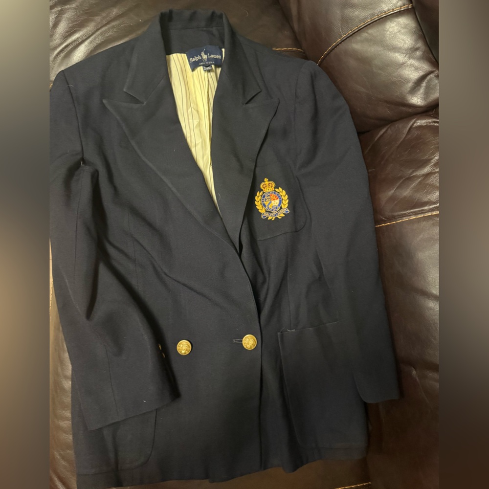 Vintage Ralph Lauren navy blazer Embroidered Detail